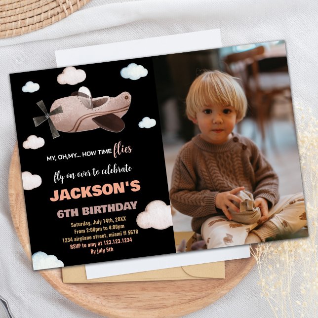 Convites Avião Aniversário Invoca Black Brown com Foto (Airplane Birthday Invitations Black Brown w Photo)