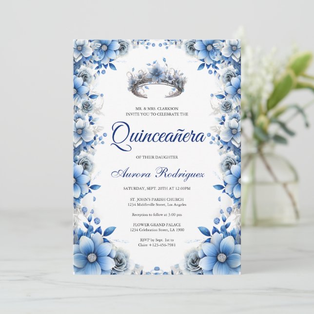 Convites Azul Elegante e Floral de Prata Tiara Quinceañera (Em pé/Frente)
