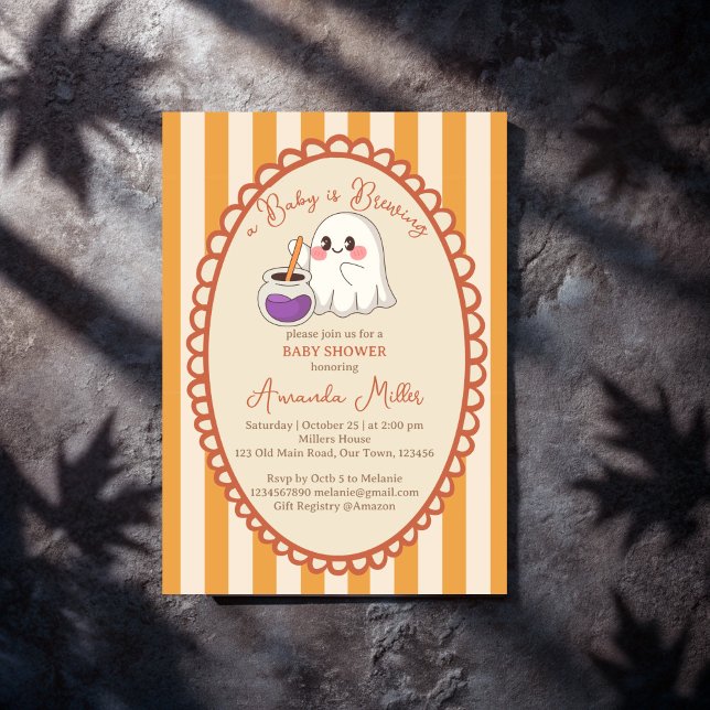 Convites Baby is brewing cute ghost Halloween baby shower (Baby is brewing cute ghost retro stripes Halloween baby shower Invitation cards template)