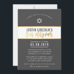 Convites BAR MODERNO MITZVAH na moda, escrevendo de ouro de<br><div class="desc">pelo kat massard >> kat@simplysweetPAPERIE.com <<< design de convite de tendência para o BAR do seu filho MITZVAH Setup como modelo, é simples você adicionar seus próprios detalhes ou clicar no botão personalizar e você pode adicionar ou alterar texto, fontes, tamanhos etc. DICA: 1. Para alterar/mover gráficos / alterar a...</div>