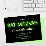 Convites Bat Mitzvah Bright Green Neon Lights Salva A Data<br><div class="desc">O legal morcego moderno mitzvah salvou o anúncio da data com "bat mitzvah" em luzes néon brilhantes e brilhantes contra um fundo preto.</div>