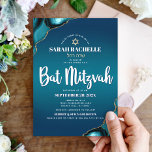 Convites Bat Mitzvah Modern Turquoise Agate Script<br><div class="desc">Tenha orgulho, alegria e mostre este marco do seu Bat Mitzvah favorito! Envie este convite legal, único, moderno, personalizado, com nome hebraico para um evento que se lembre. A tipografia da escrita branca e uma estrela dourada falsa de David sobrepõem um fundo azul-azul-turquesa profundo com agato azul-turquesa acentuado com veias...</div>