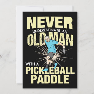 Convites Batalhão - Homem Velho Com Uma Alça De Pickleball