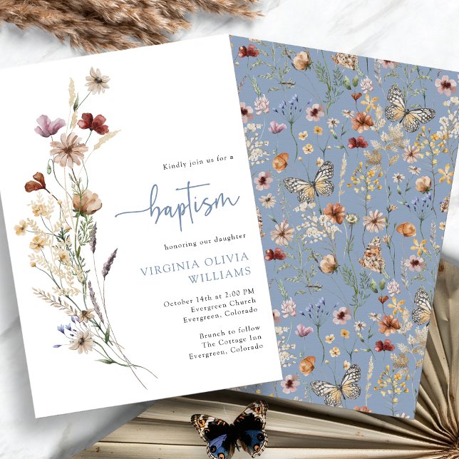 Convites Batismo azul Flores selvagens (Dusty Blue Baptism Wildflowers Invitation by Painted Paperie
)