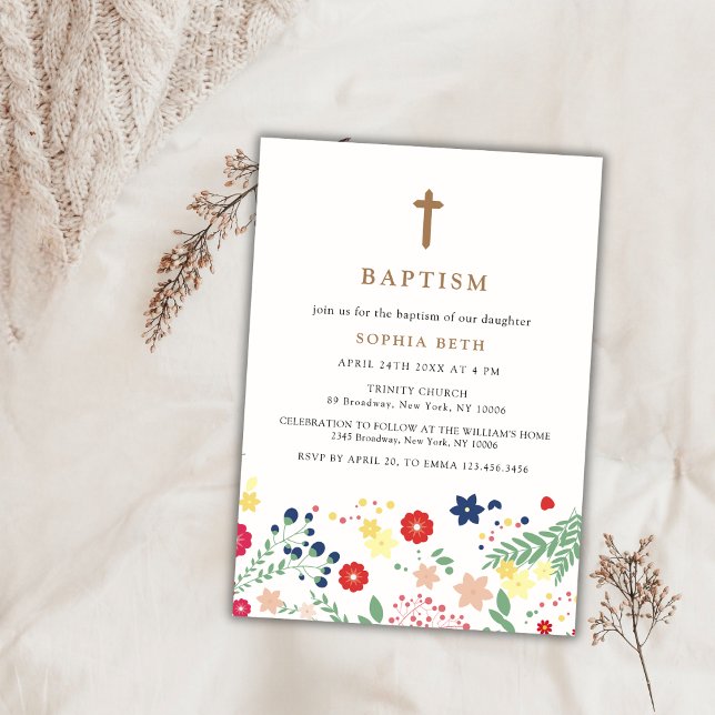Convites Batismo Cruzado de Pequeno Padrão de Flor Selvagem (Modern Little Wildflower Pattern Cross Baptism Invitation)