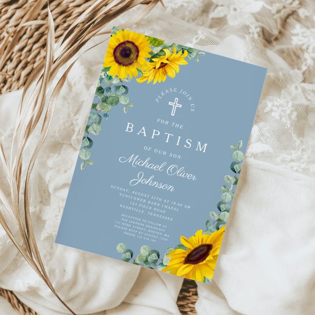Convites Batismo da Cruz de Girassol Azul Elegante (Elegant Dusty Blue Sunflower Cross Baptism Invitation)