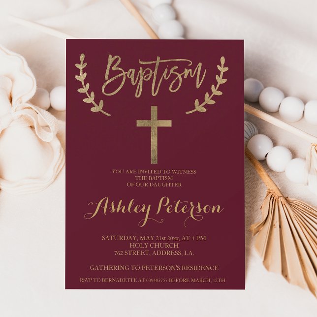 Convites Batismo elegante Dourado burgundy vermelho (Gold burgundy red elegant typography baptism invitation)