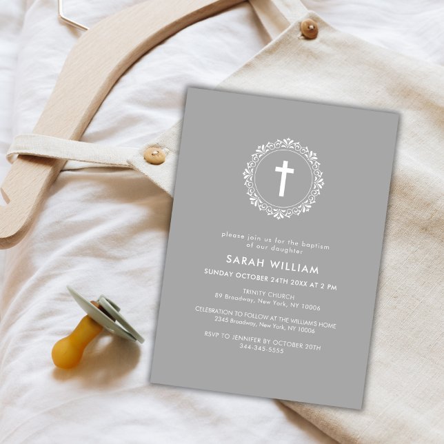 Convites Batismo Elegante Neutro Clássico Cruzado (Neutral Elegant Classic Cross Wreath Baptism Invitation)