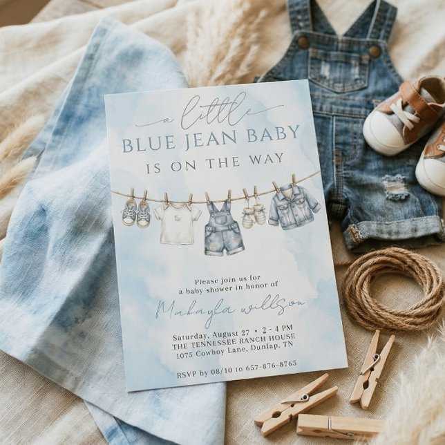 Convites Bebê Calça Jeans Azul Pequeno a Caminho Chá de Beb (Criador carregado)