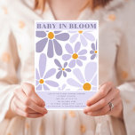 Convites Bebê Em Sangue Retro Lavanda Vintage Floral<br><div class="desc">Bloco de design floral com esquema de cor de lavanda com texto na parte inferior e "BABY IN BLOOM" na parte superior.</div>