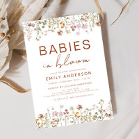 Bebês em Chá de fraldas de flor selvagem de gêmeos