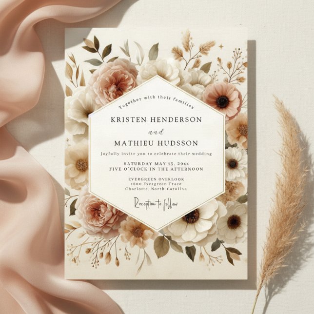 Convites Beige Floral Bloom Wedding (Criador carregado)