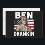 Convites Ben Drankin Beer 4 de julho Vintage Flag Funny<br><div class="desc">Ben Drankin Beer 4 de julho Vintage Flag Funny</div>
