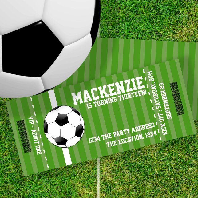 Convites Bilhete Novidade do Futebol Personalizado (Soccer Novelty Ticket Personalized Invitation by Ricaso. Football or soccer fans party invites)