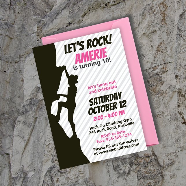Convites Black Girl Rock Escalando Aniversário (Rock Climbing Party Invitation features the silhouette of a black girl climbing a rock. Pink & gray)