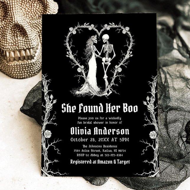 Convites Black Halloween Ela Encontrou Seu Chá de panela (Black Halloween She Found Her Boo Bridal Shower Invitation)