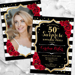 Convites Black White Red Photo Surprise 50th Birthday<br><div class="desc">Elegante surpresa floral feminina, 50º convite de aniversário com sua foto na parte de trás do cartão. Design branco preto-claro com ouro brilhante. Apresenta faixas pretas e brancas, rosas vermelhas, fontes de script e confetti. Perfeito para uma festa de comemoração de na moda adulto. Personalize com seus próprios detalhes. Pode...</div>