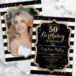 Convites Black White Stripes Foto Dourada 50º Aniversário<br><div class="desc">Elegante 50º convite de aniversário com sua foto no fundo do cartão. Design branco preto de vidro com ouro brilhante. Apresenta faixas pretas e brancas, fontes de script e confetti. Perfeito para uma festa de comemoração de na moda adulto. Personalize com seus próprios detalhes. Pode ser personalizado para qualquer idade!...</div>