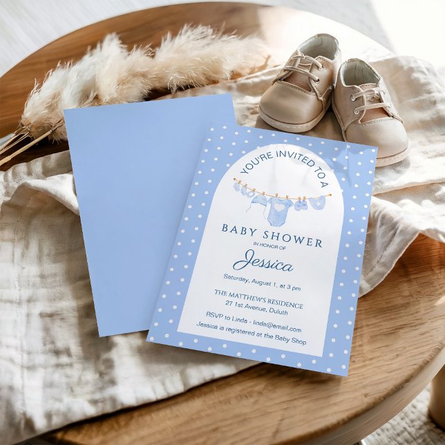 Convites Blue Polka Dots Hanging Clothes Baby Shower (Criador carregado)