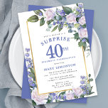 Convites Blue White Floral aniversário de 40 anos Surprise<br><div class="desc">Honre uma mulher especial com este elegante e feminino aniversário de 40 anos Surpresa Convite de festas. Surpresa e 40º estão escritas em grande texto azul. A Celebração de Aniversário segue. O nome do convidado também está em letras azuis. Os detalhes da comemoração de aniversário estão rodeados por um quadro...</div>