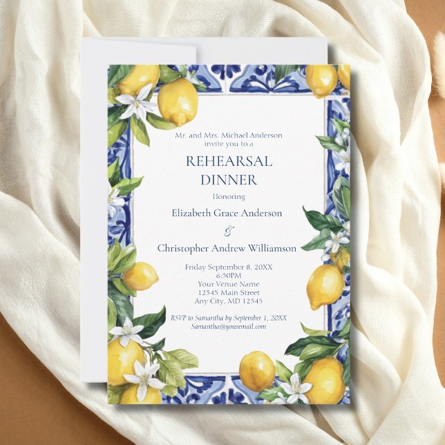 Convites Blue Yellow Lemons Mediterranean Rehearsal Dinner  (Blue White Tile, Mediterranean Lemons Wedding Rehearsal Dinner Invitation. Printed or Digital)