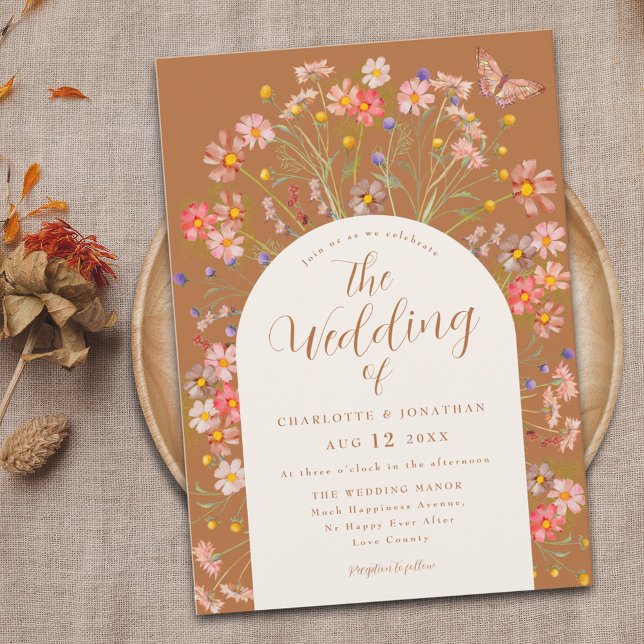 Convites Boho Fall Wildflower Butterfly Casamento (Boho fall wildflower butterfly terracotta floral arch wedding invitation watercolor burnt orange )