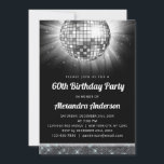 Convites Bola de Disco da Silver 60ª Festa de aniversário 7<br><div class="desc">Prepare-se para deslumbrar e mergulhar a noite fora com o nosso Convite à Bola Disco da Festa de aniversário 70 da Prata. Este convite é o epítome da elegância e nostalgia, perfeito para celebrar um aniversário de 60 anos com um toque de fôlego dos anos 70. A design prata cintilante...</div>