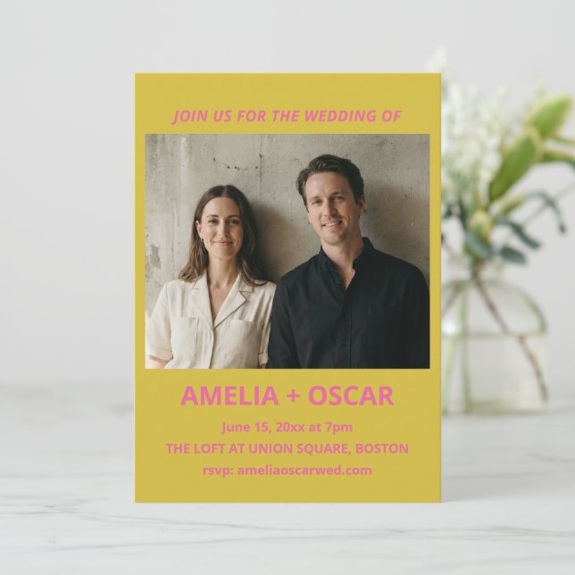 Convites Bold Modern Chartreuse Pink Yellow Wedding Photo (Em pé/Frente)