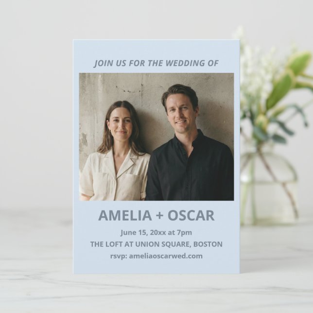 Convites Bold Soft Blue Photo Modern Wedding Typography (Em pé/Frente)