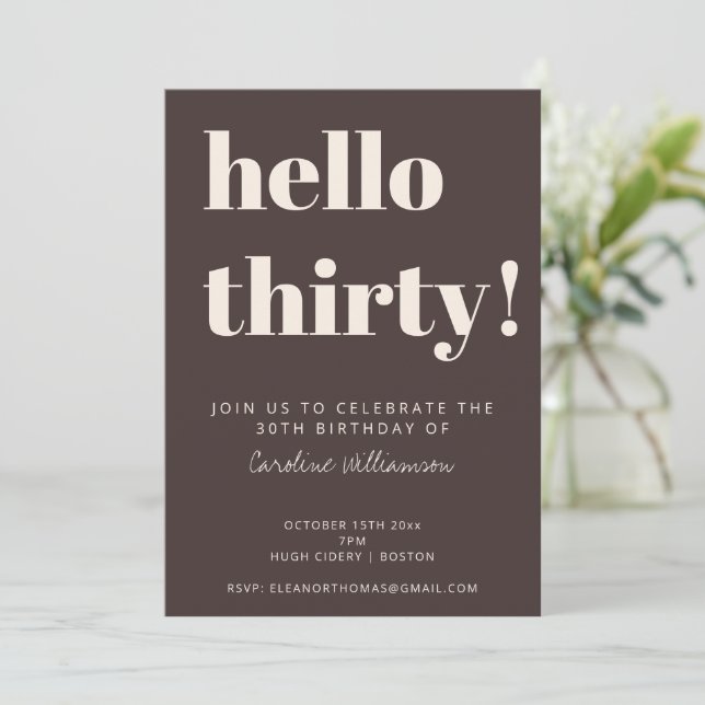 Convites Bold Typography Brown Modern 30th Birthday Party (Em pé/Frente)