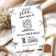 Bolo de Aniversário Surpresa com Laço Preto Desenh