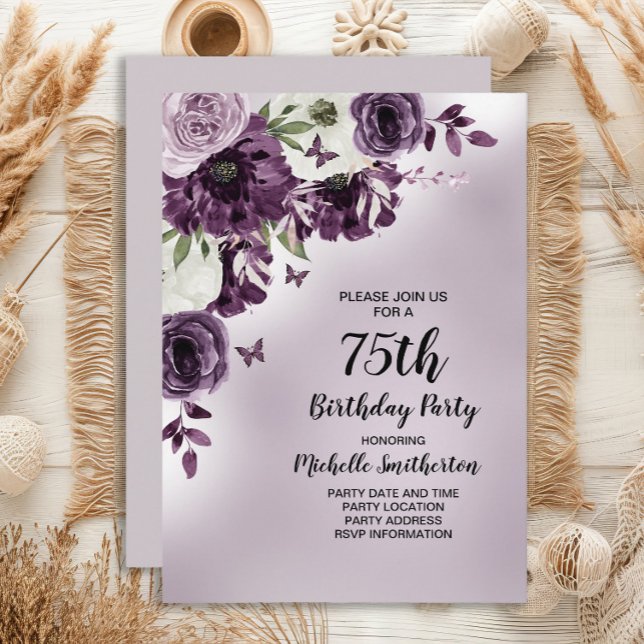 Convites Borboletas brancas roxas 75.o aniversário (Purple and white floral and butterflies 75th birthday party invitation for her. )