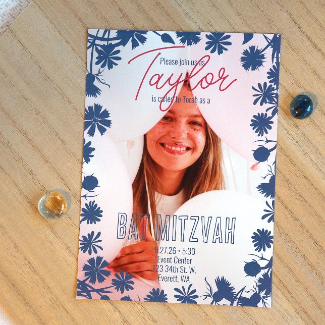 Convites Borda de Flores Selvagens Azuis, Foto de Mauve Bat (Botanical blue flowers, pink script writing Bat Mitzvah photo invitation)