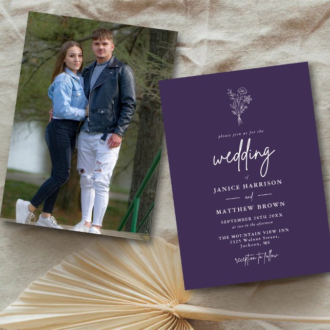 Convites Botânicos Minimalistas Boho Roxos Foto Casamento (Purple photo invitation adds romantic charm while highlighting your personalized love story)