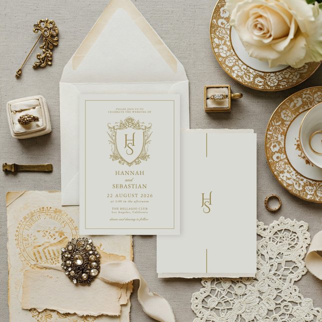 Convites Branco e Dourado Antiga Fortuna Brasão Antigo Casa (Old Money Vintage Wedding Invitation)