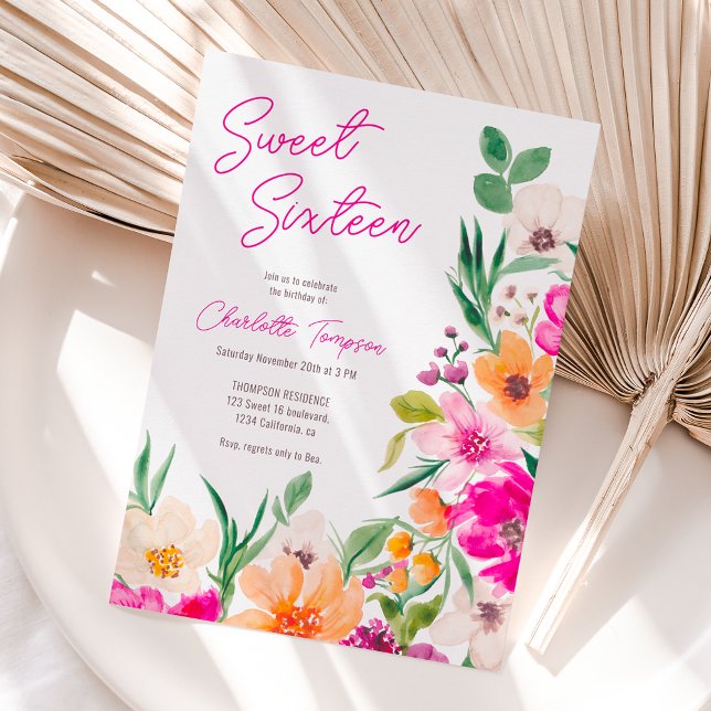 Convites Brilhante guião de flores silvestres Doce 16 (Bright bold wild flowers script Sweet 16 Invitation on white)