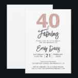 Convites Brilhante rosa 40 e fabuloso | ANIVERSÁRIO DE 40 A<br><div class="desc">Um convite para fotos chique, elegante e aniversário de 40 anos que você pode personalizar e enviar para a sua festa da quadragésima festa de aniversário. As palavras "40 e Fabuloso" em brilho preto-e-rosa são definidas com caligrafia elegante e tipografia moderna. Desenvolvido exclusivamente para você pelo Happy Dolphin Studio! @felydolphinstudio...</div>