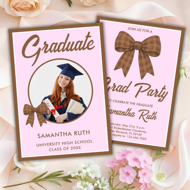 Convites Brown Gingham Bow Photo Graduation Party (Criador carregado)