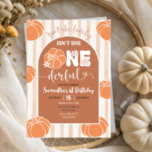 Brown Whimsical Stripes Pumpkin Maravilhoso Aniver