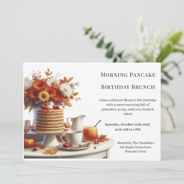 Convites Brunch de Aniversário de Panqueca Matinal | Fim de (Em pé/Frente)