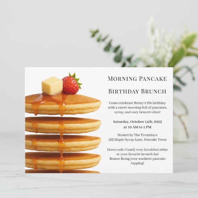 Convites Brunch de Aniversário de Panqueca Matinal | Fim de (Em pé/Frente)