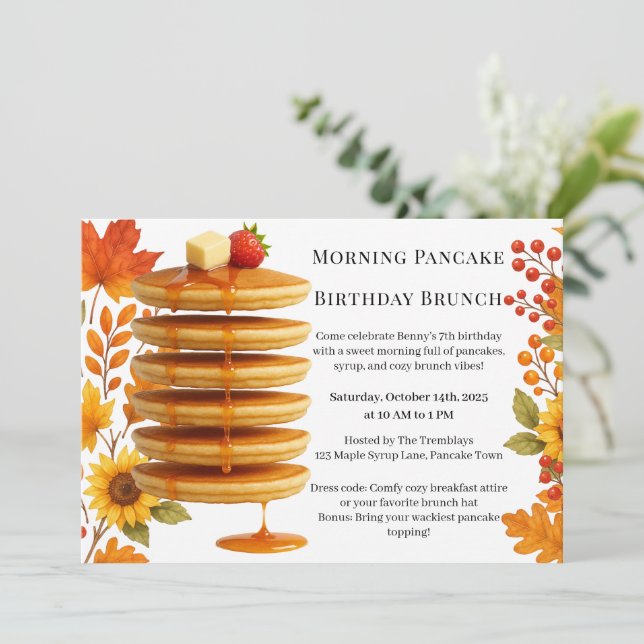 Convites Brunch de Aniversário de Panqueca Matinal | Fim de (Em pé/Frente)