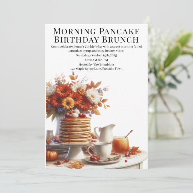 Convites Brunch de Aniversário de Panqueca Matinal | Fim de (Em pé/Frente)