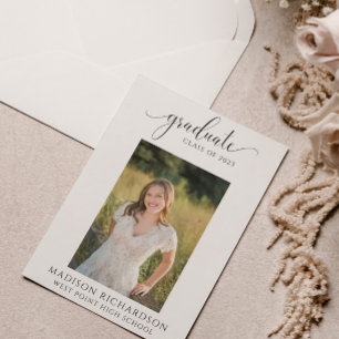 Convites Budget Black & White Script Photo Graduation