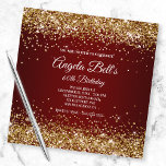 Convites Burgúndio Glitter Dourado Faux Sparkly<br><div class="desc">Um elegante monograma de 60 anos para ela. Brilhante de ouro falso com brilhos contra uma imagem fotográfica sombria vermelha-escura. O monograma de caligrafia branca e rico no centro pode ser personalizado. Todos os elementos brilhantes do ouro são gráficos digitais. Você pode transferir o design monograma na frente para um...</div>