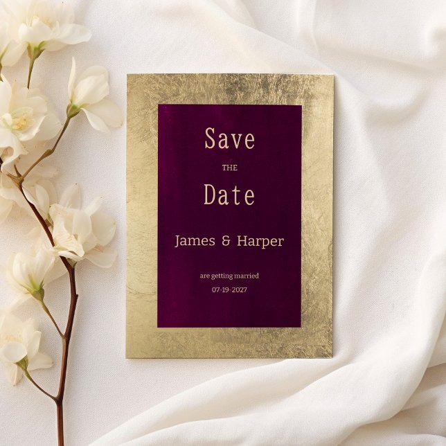 Convites Burgundy de ouro geométrico elegante Guarde a Data (Elegant geometric gold burgundy Save the Date)