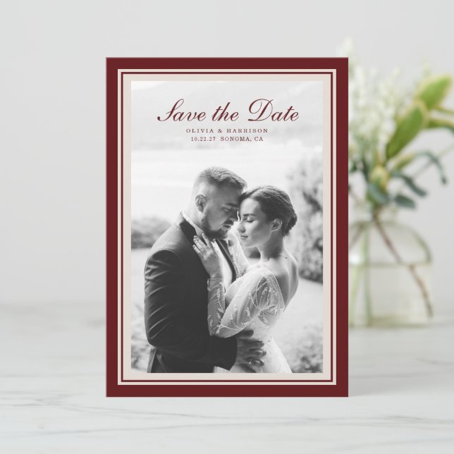 Convites Burgundy Fall Photo Save the Date Card (Em pé/Frente)