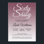 Convites Burgundy Glitter Ombre 60 e Sassy 60º Aniversário<br><div class="desc">Celebre fazer 60 anos em estilo com este moderno design de 60 anos em um fundo de burgundy glitter ombre, um convite de 60 anos de música que você pode simplesmente personalizar e enviar para sua festa de 60 festas de aniversário. As palavras sessenta e sassy são definidas usando a...</div>