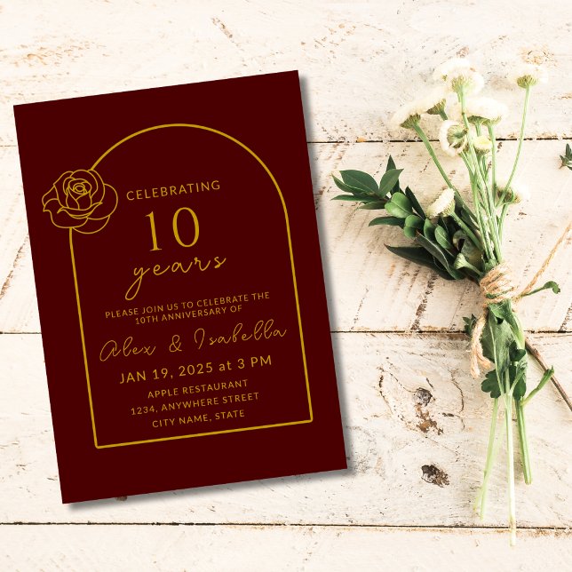 Convites Burgundy moderno e Dourado 10º Aniversário de Casa (Modern burgundy and gold 10th year wedding anniversary invitation for party invite)