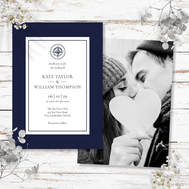 Convites Bússola Náutica Casamento Foto Azul Marinho E Bran (Nautical Compass Navy Blue And White Wedding Photo Invitation)